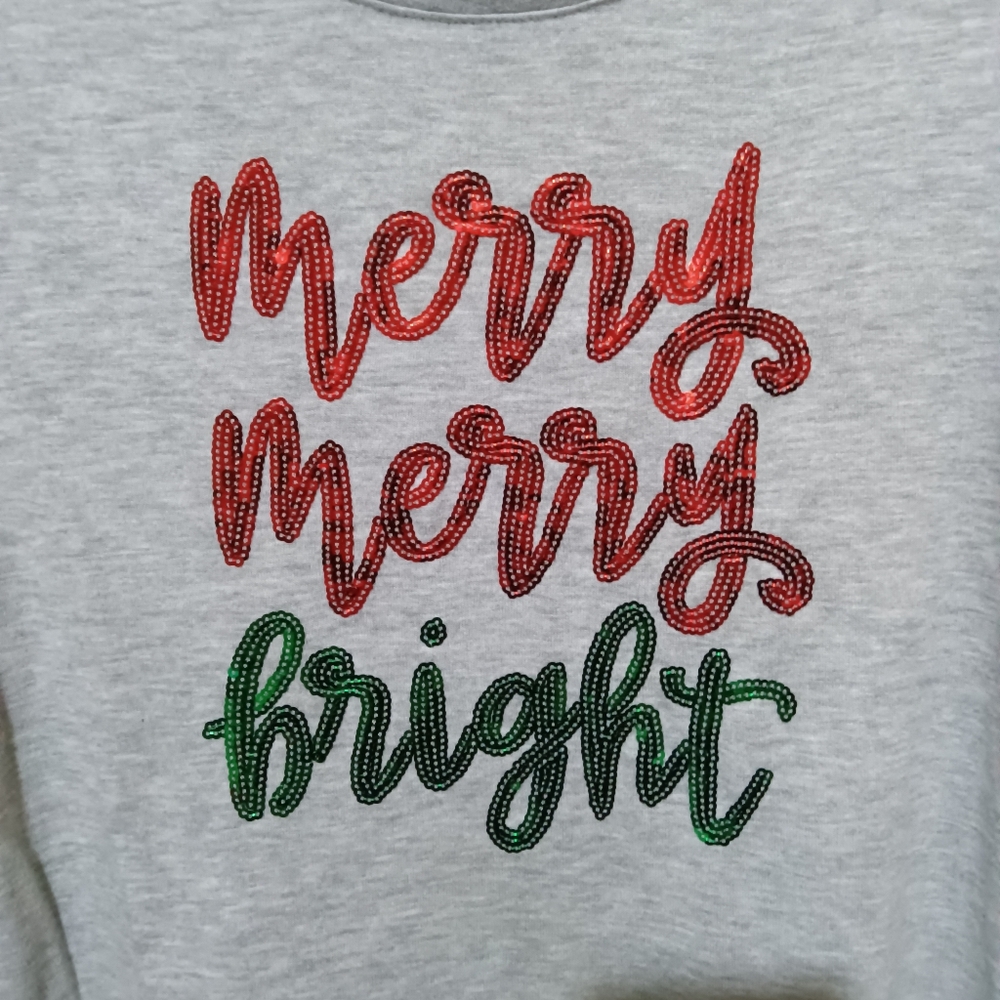 Holiday Time "merry merry bright" red & green on a grey sweater size small (4-6) - Picture 2 of 8